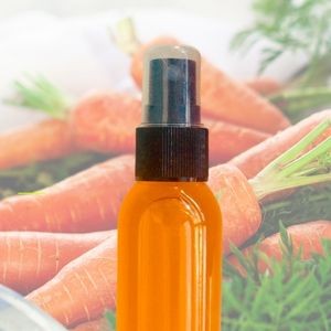 Self-tanning Spray With Carrot Oil